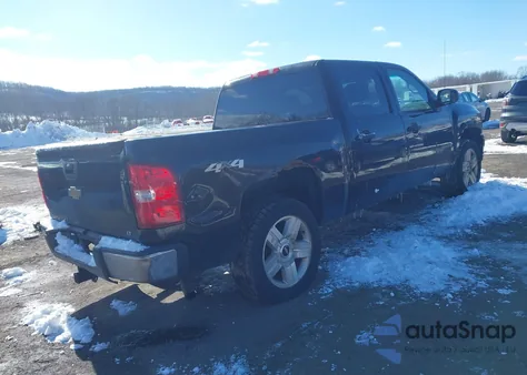 2008 Chevrolet Silverado 1500 Lt1/Lt2/Ltz/Work Truck z USA, uszkodzony, nr VIN 2GCEK13M381232046